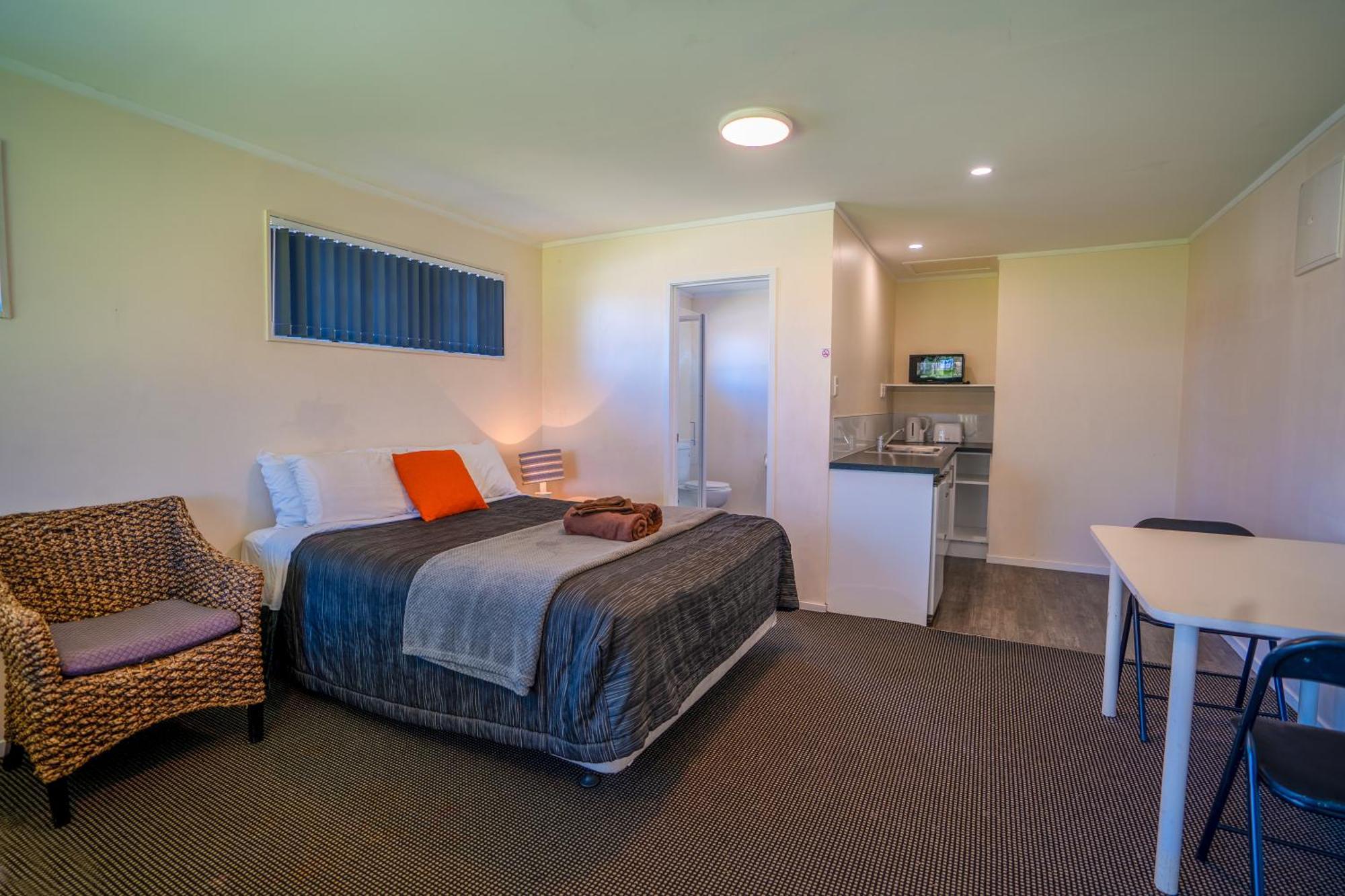 Colonial On Gladstone Motel Gisborne Exterior foto
